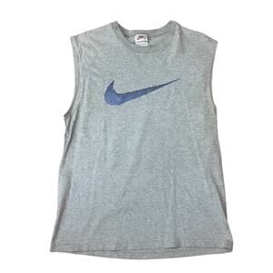Nike Tee Size M
